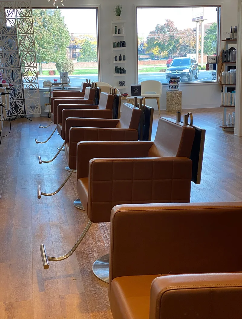Texture-Pointe-Salon-inside